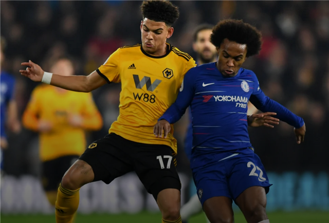 中超-塞尔吉尼奥传 亚泰4-0西海岸结束连败