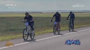 足坛狂欢一夜！欧冠7冠王3-2大逆转登顶意甲，红魔4-1大胜中资球队升第6